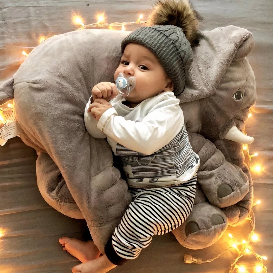 Grijze Pluche Olifant – Zacht, Knuffelbaar & Schattig