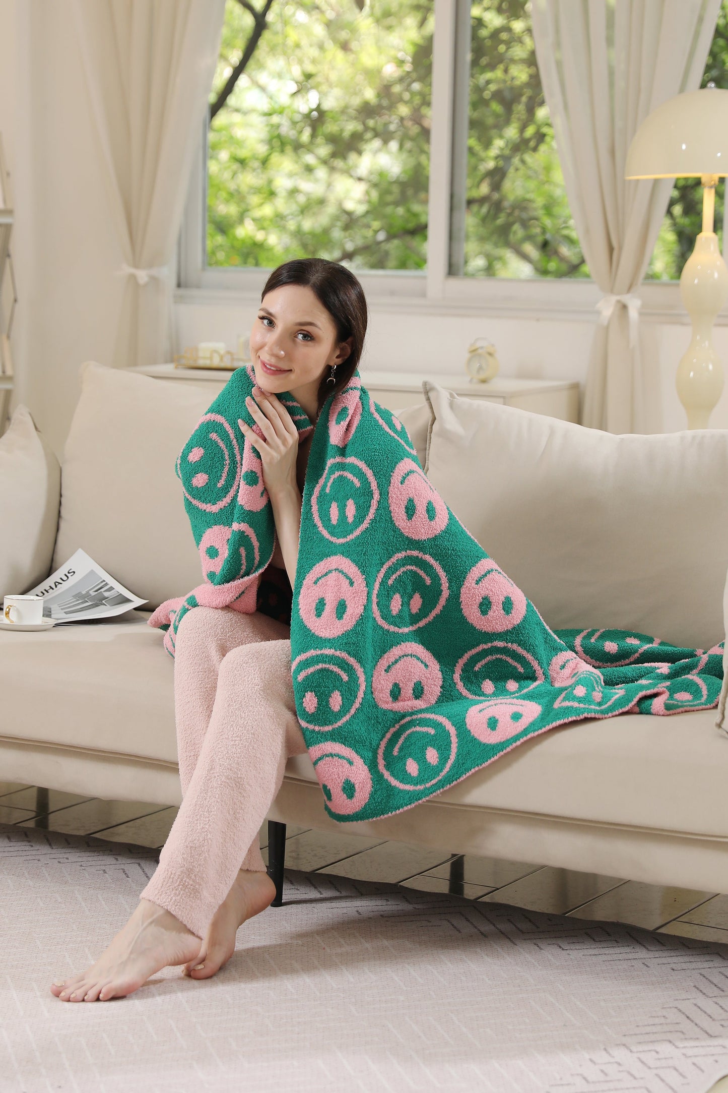 Mini Happy Face Luxe Fleece Deken – Zachte Woonplaid 130×150cm
