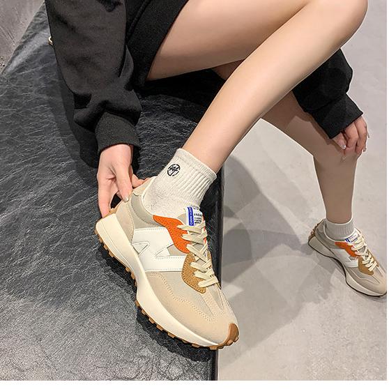 Mina Trendy Dames Sneakers – Comfortabel, & Lichtgewicht