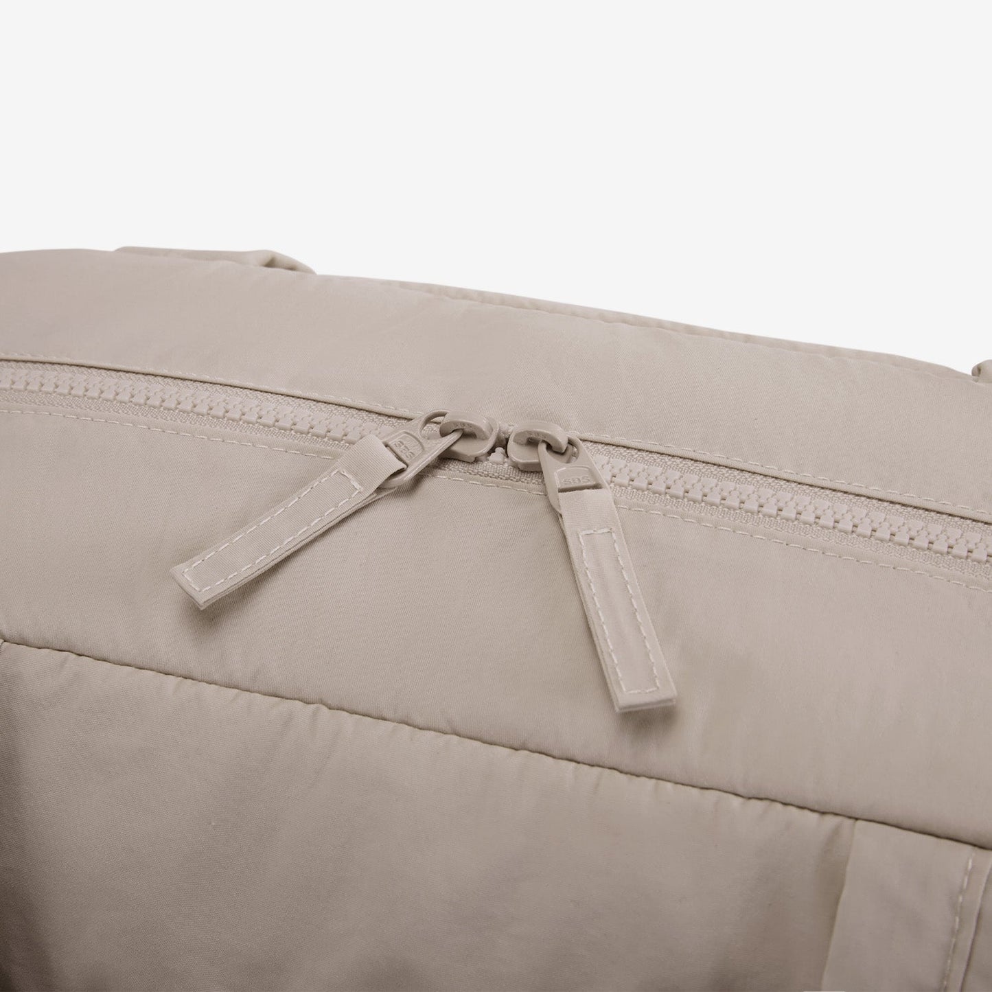Zwarte Reistas voor Handbagage – Lichtgewicht & Waterafstotend met Trolley-strap & PVC-vak – Ideaal voor Reizen & Gym