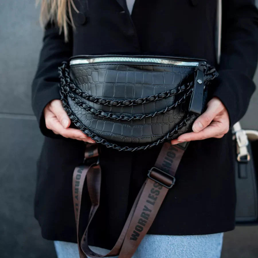 Trendy Crossbody Heuptas – Zwarte Schoudertas met Gevlochten Detail & Verstelbare Band