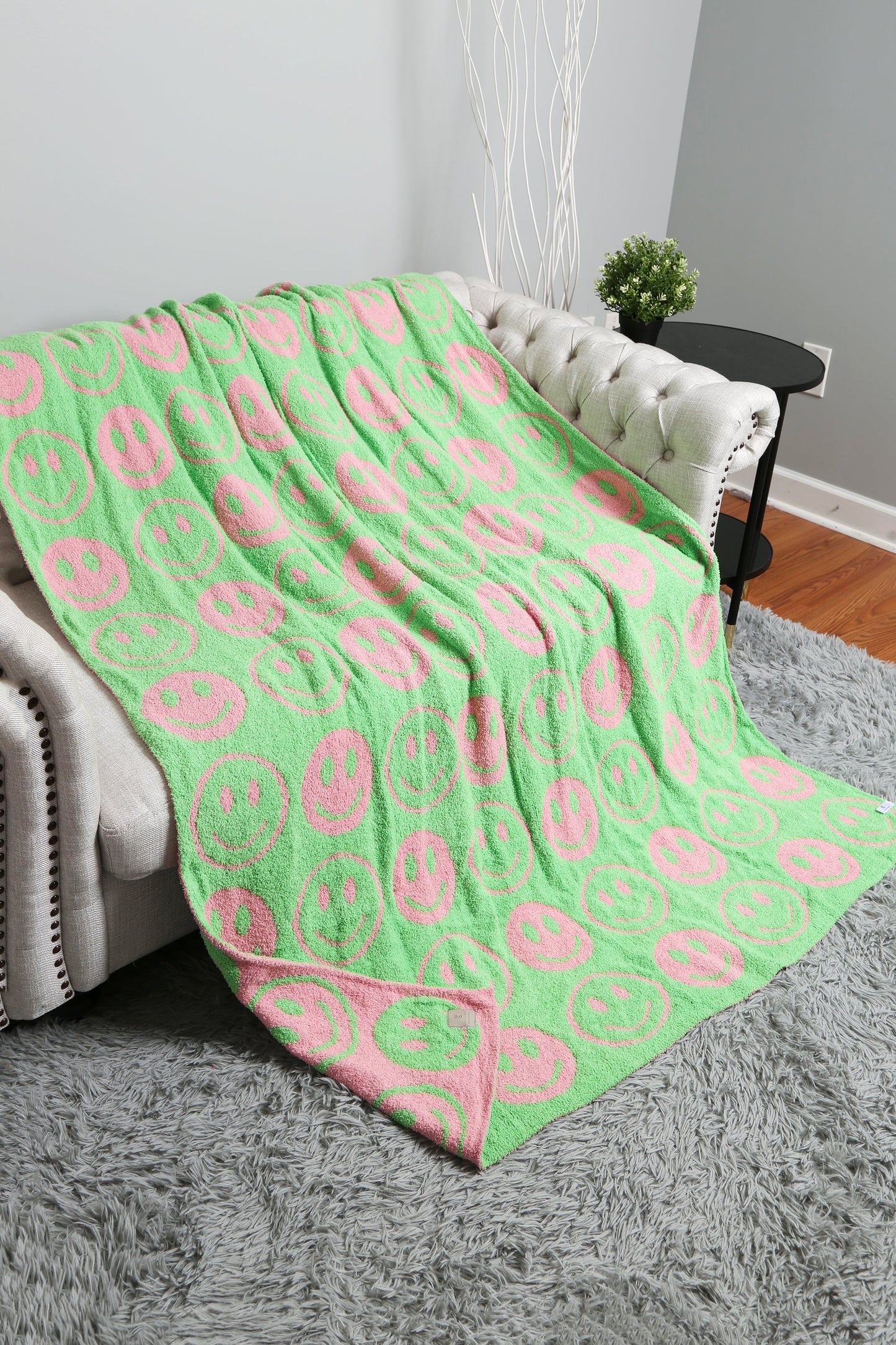 Mini Happy Face Luxe Fleece Deken – Zachte Woonplaid 130×150cm