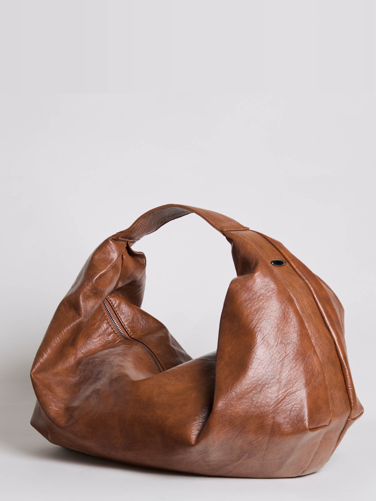 Liorra Vegan Leren Zachte Hobo Schoudertas Zwart – Casual & Comfortabel