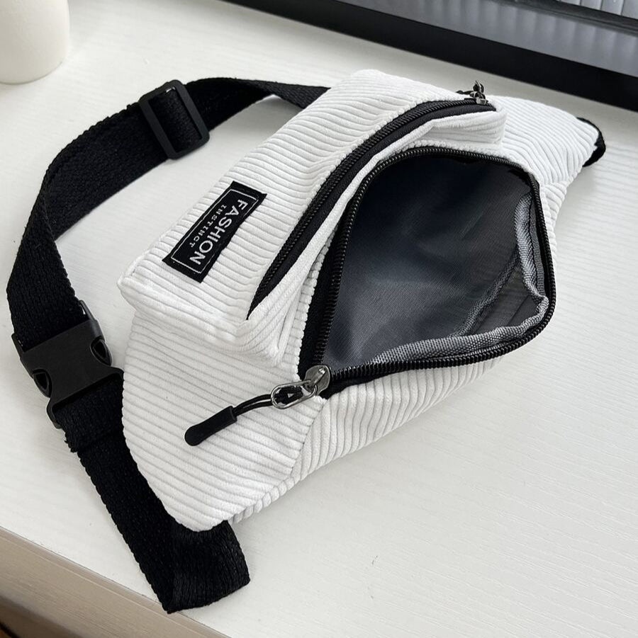 Witte Crossbody Heuptas – Sportief, Ruim & Comfortabel