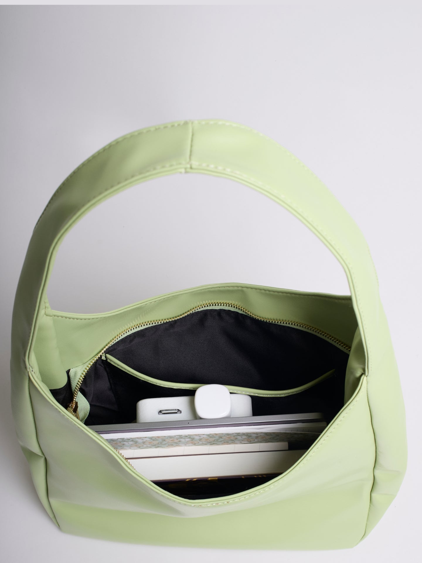 Minimalistische Hobo Schoudertas – Vegan Leer