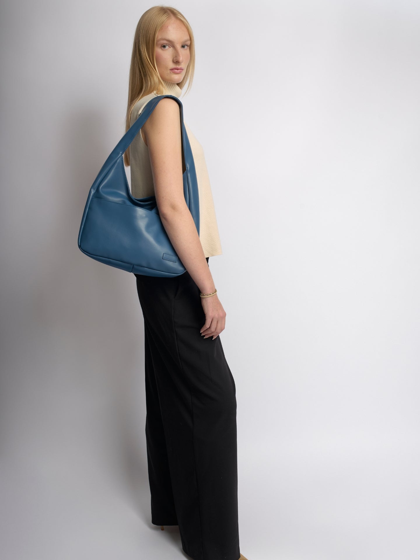 Minimalistische Hobo Schoudertas – Vegan Leer