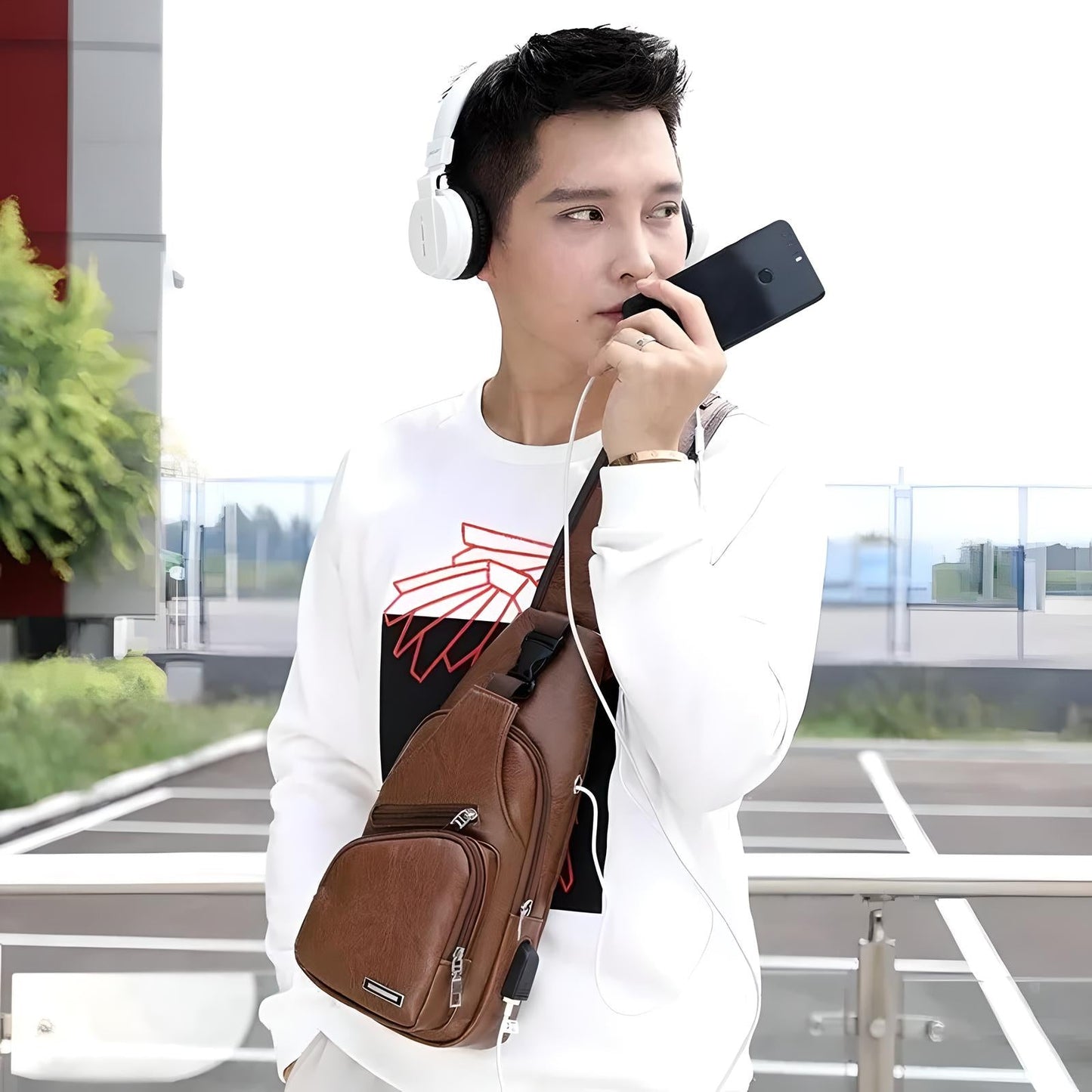 Anti-Theft Crossbody Tas voor Heren | USB Oplaadpoort & Veilige Stijl