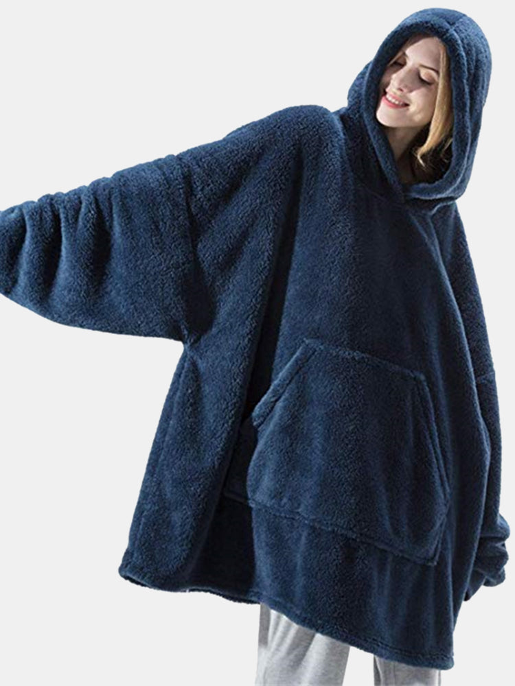 Huggie Hoodie Deken – Warme Oversized Flanellen Hoodie met Mouwen