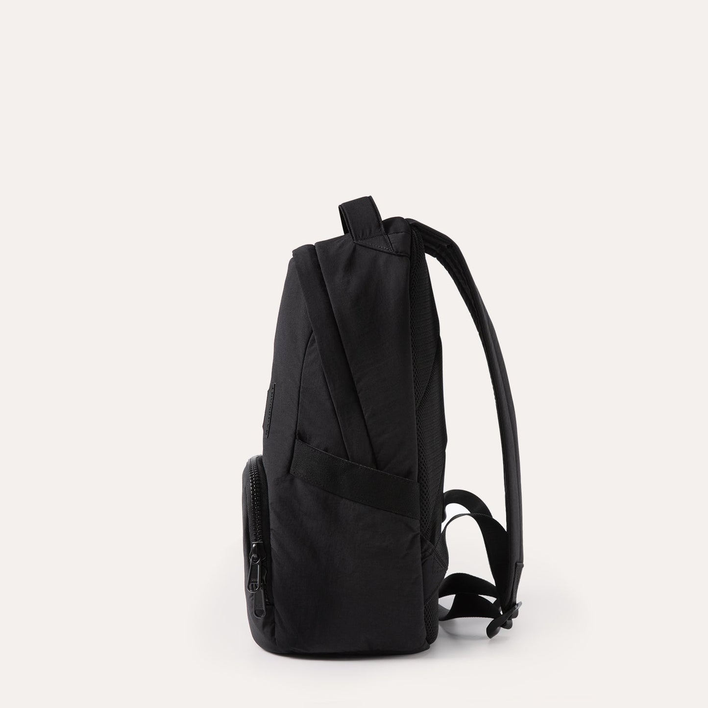 Lichtroze Rugzak met Meerdere Vakken – Comfortabel & Waterafstotend voor School, Werk of Reizen