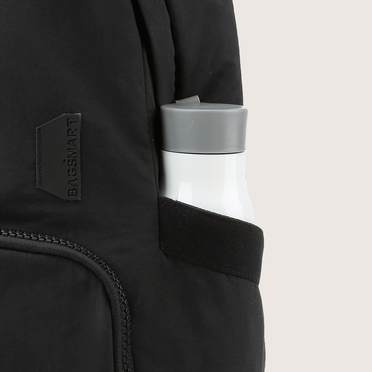 Lichtroze Rugzak met Meerdere Vakken – Comfortabel & Waterafstotend voor School, Werk of Reizen