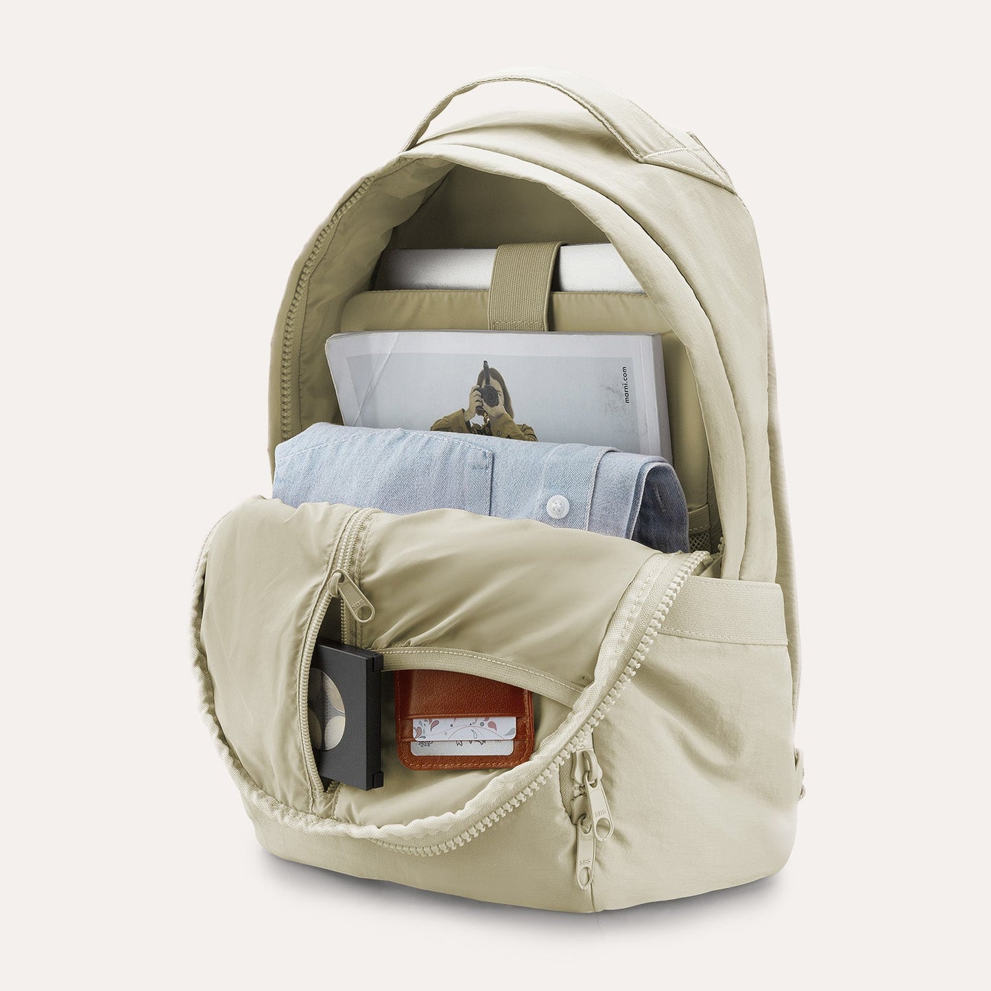 Lichtroze Rugzak met Meerdere Vakken – Comfortabel & Waterafstotend voor School, Werk of Reizen