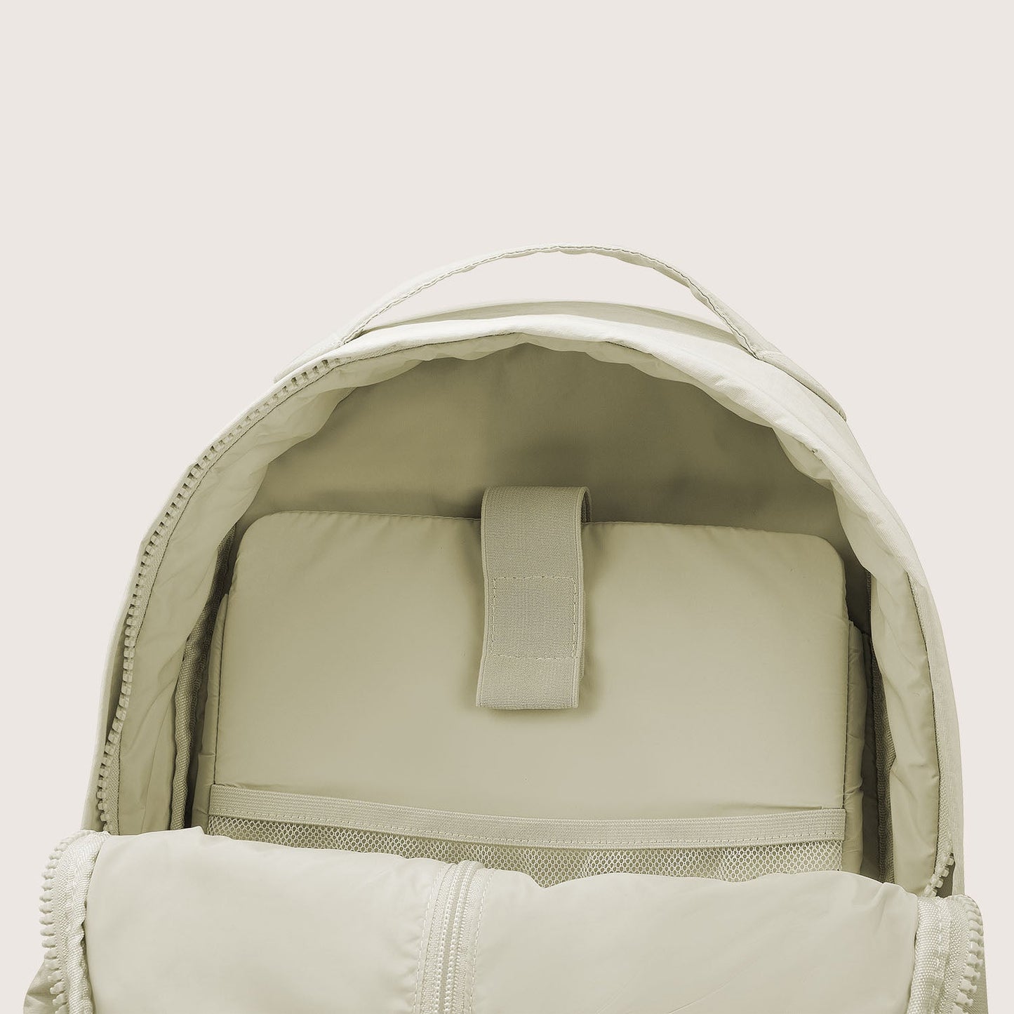 Lichtroze Rugzak met Meerdere Vakken – Comfortabel & Waterafstotend voor School, Werk of Reizen
