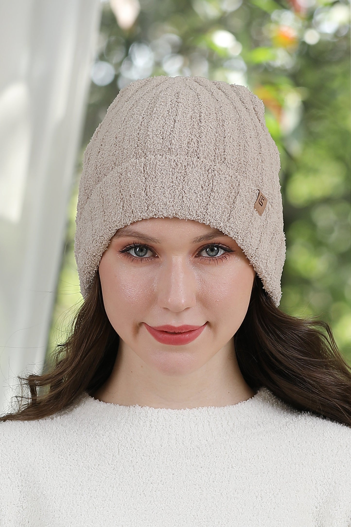 Luxe Gebreide Wintermuts voor Dames – Warm & Stijlvol