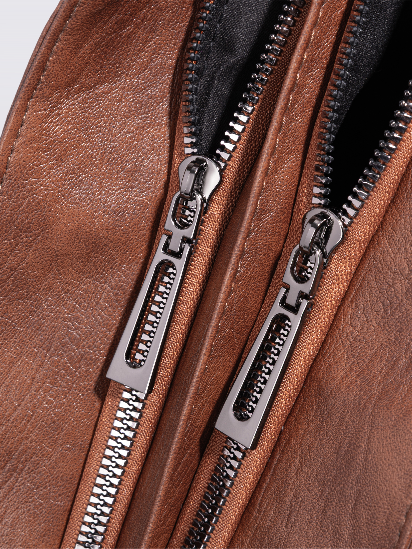 Zwarte Leren Schoudertas met Zijvakken – Ruim & Elegant