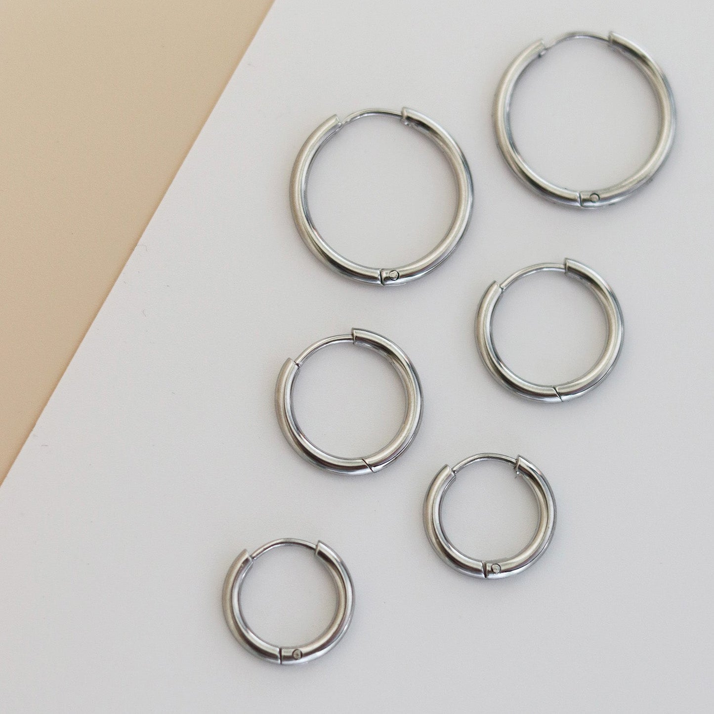 Set van 3 Goudkleurige Hoops – Minimalistische RVS Oorringen in Verschillende Maten
