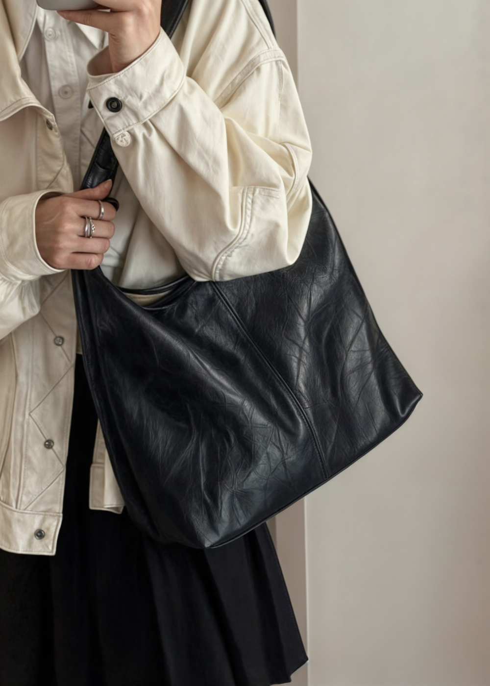Ella Vegan Leather Tote Bag voor Vrouwen | Ruime PU Leren Schoudertas – Stijlvol & Duurzaam