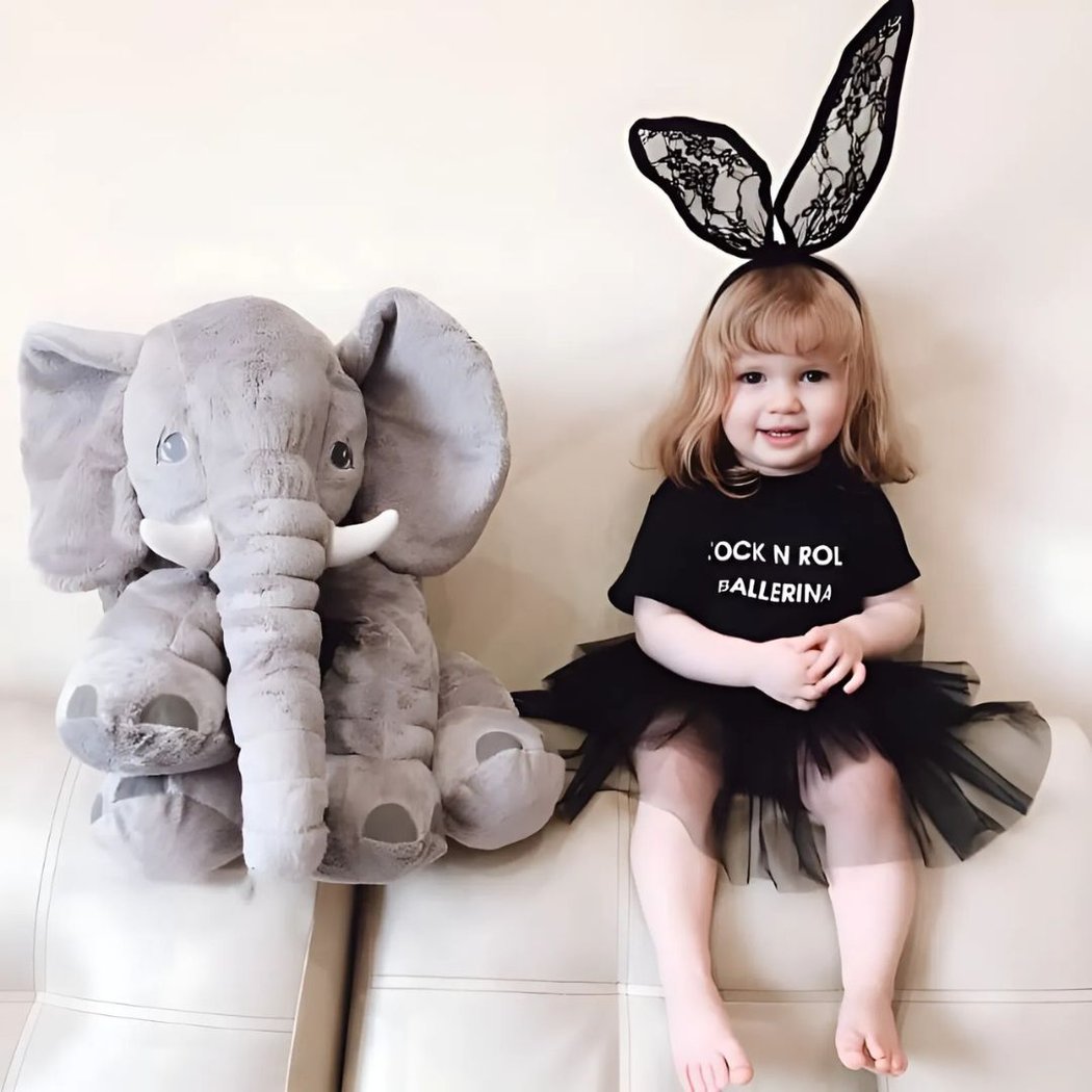 Grijze Pluche Olifant – Zacht, Knuffelbaar & Schattig