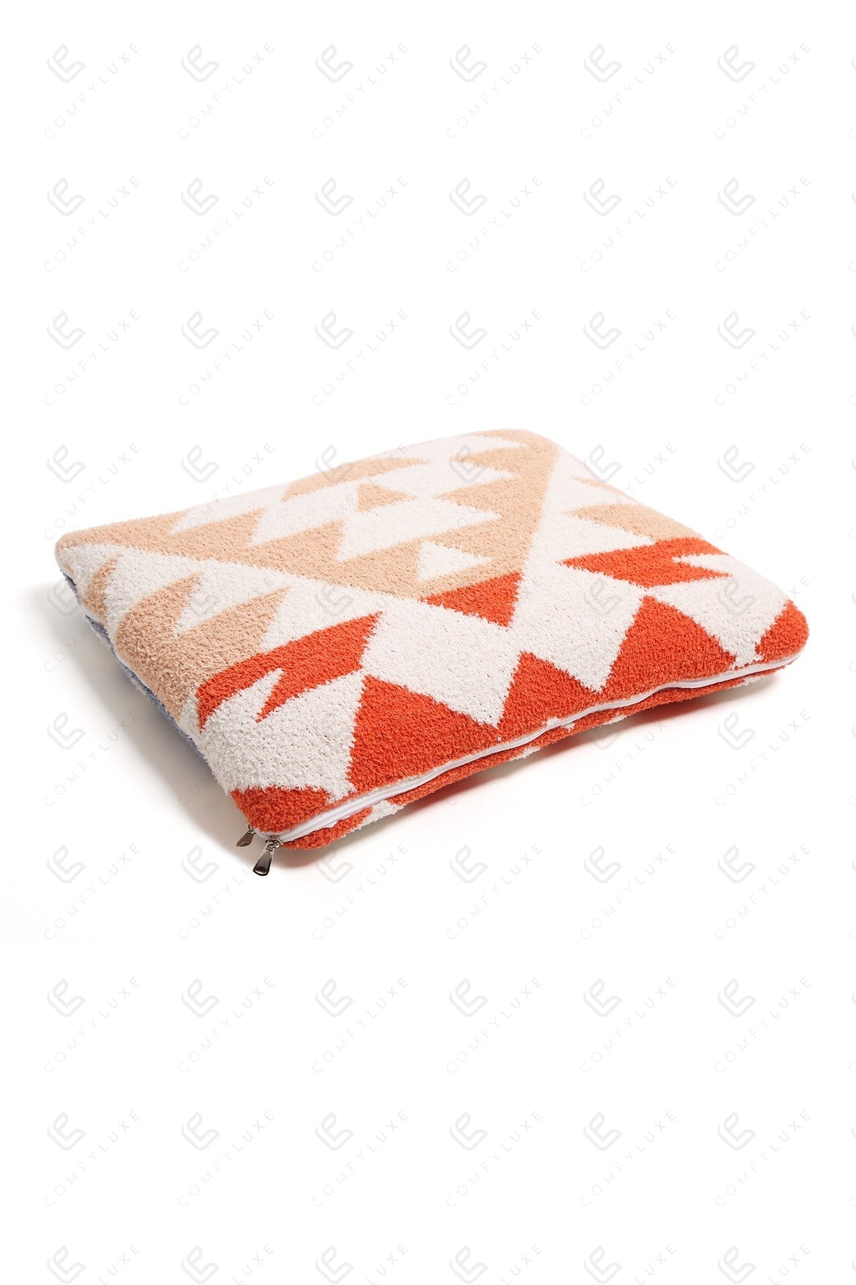 Tribal Design 2-in-1 Deken & Kussen – Zachte Microvezel | Multifunctioneel & Comfortabel