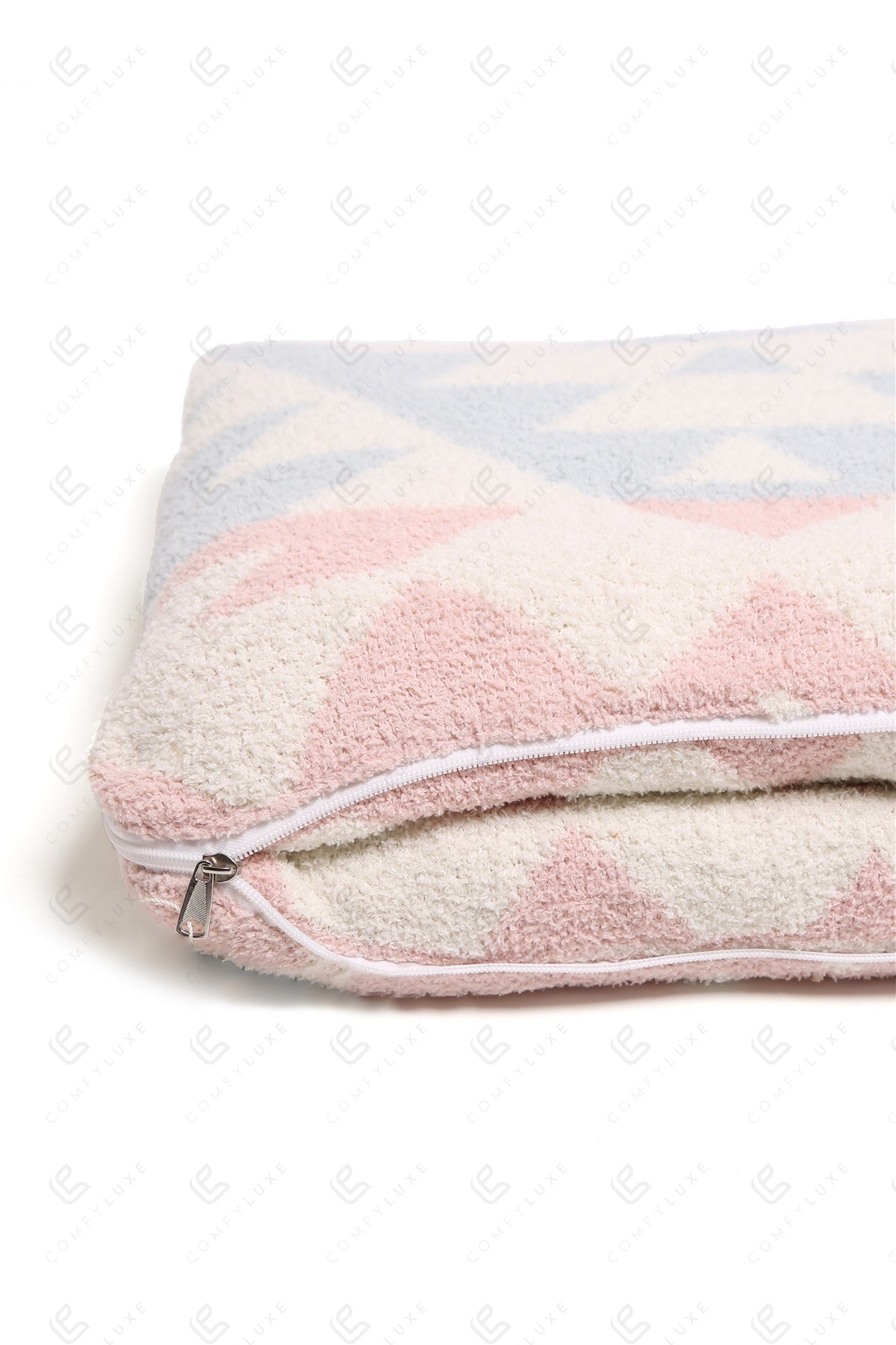 Tribal Design 2-in-1 Deken & Kussen – Zachte Microvezel | Multifunctioneel & Comfortabel
