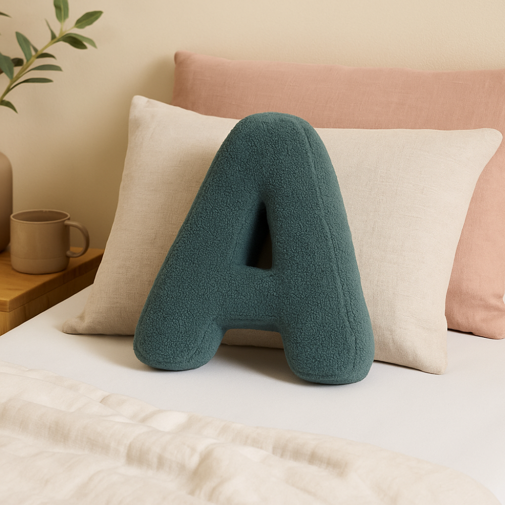 Alfabet Kussen – Zachte Letter Kussens voor Kinderen & Decoratie