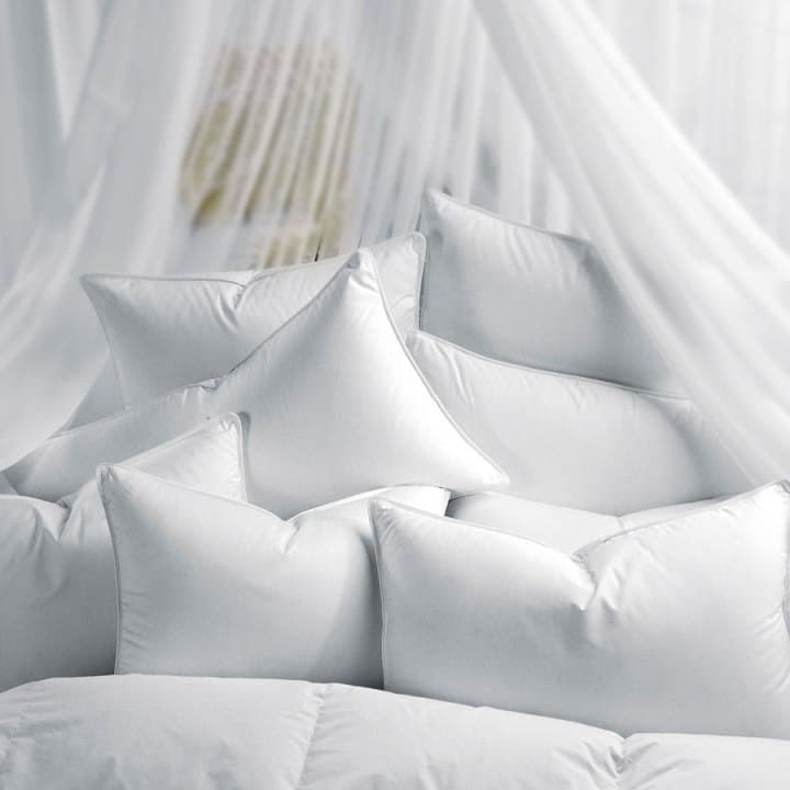 Premier Down Feel Kussen – Hypoallergeen Microvezel & 100% Katoen