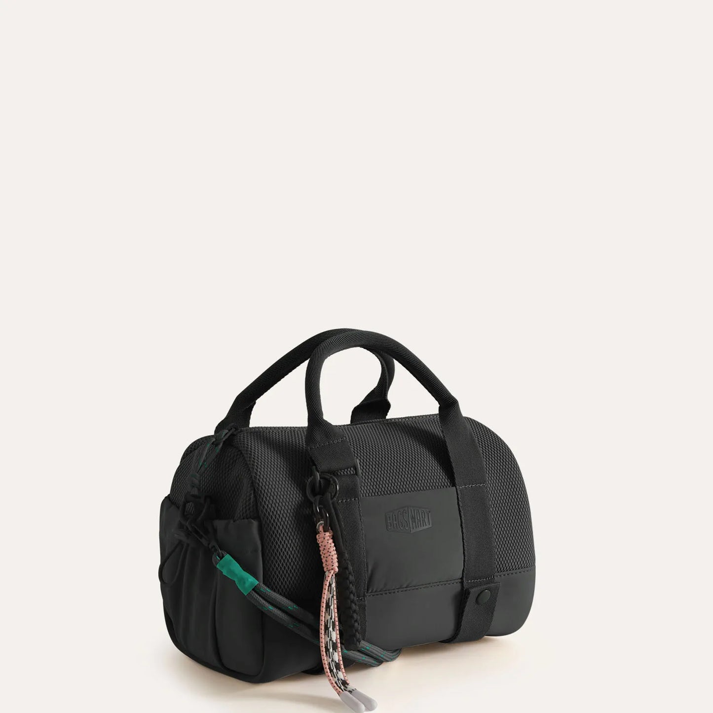 Lichtroze Sporttas 24L – Compacte Duffeltas met Schoenenvak & Waterafstotend Design voor Gym & Dagelijks Gebruik