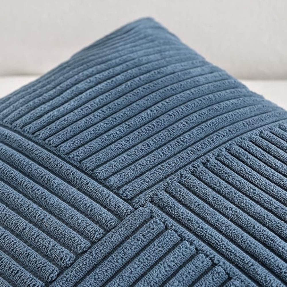 Sierkussenhoes Corduroy – Vierkant Ribstof in Bordeaux, Roze & Zwart – 45x45 cm