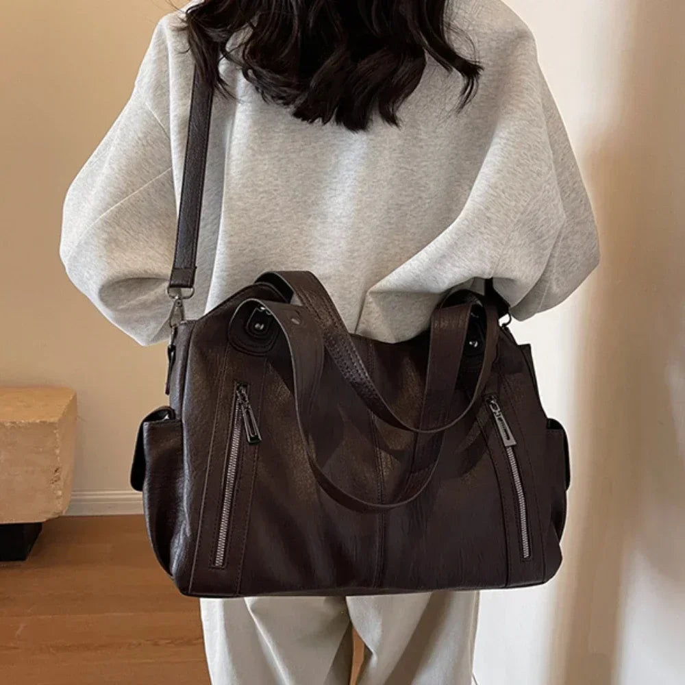 Dames Leren Schoudertas β Ruime Hobo Bag met Luxe Afwerking