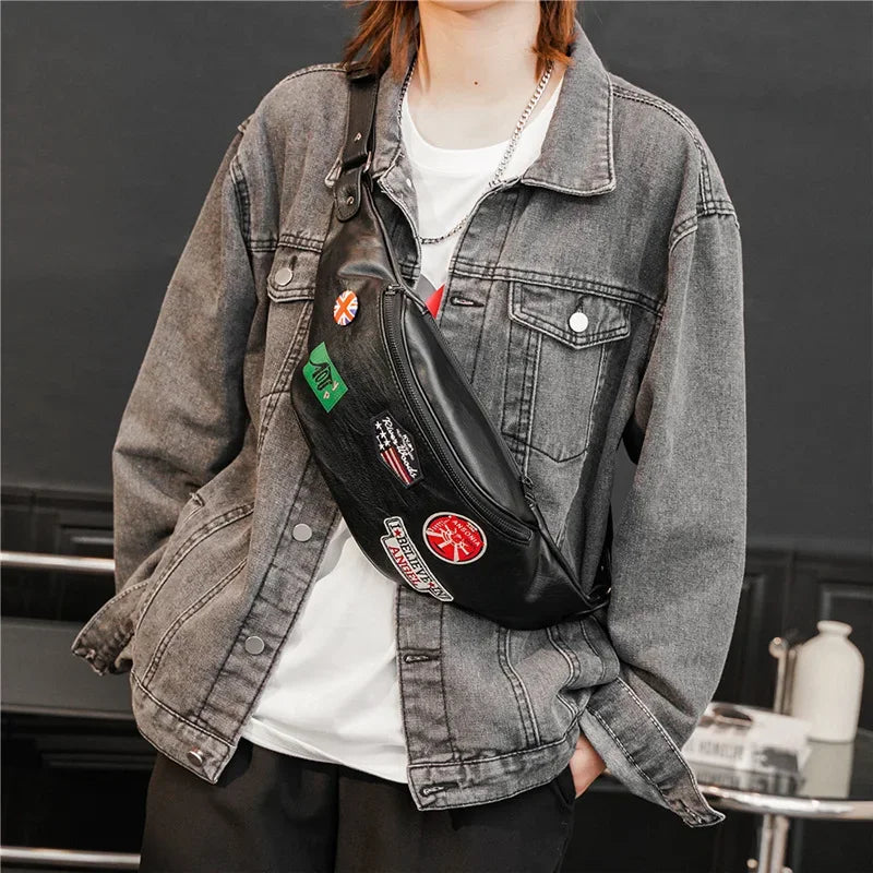 Trendy Crossbody Heuptas met Patches – Unieke Schoudertas voor Casual Look