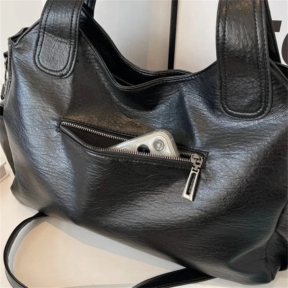Dames Leren Schoudertas β Ruime Hobo Bag met Luxe Afwerking