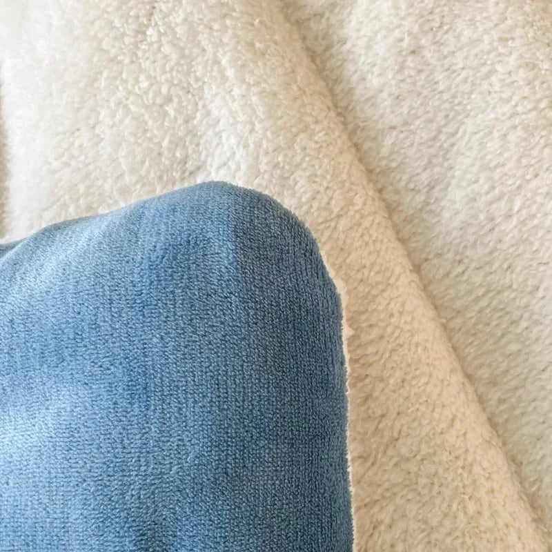 Dikke Fleece Deken met Sherpa Voering – Warme Winterdeken in Meerdere Kleuren