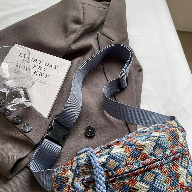 Geometrische Crossbody Bananentas – Stijlvolle Heuptas met Uniek Patroon