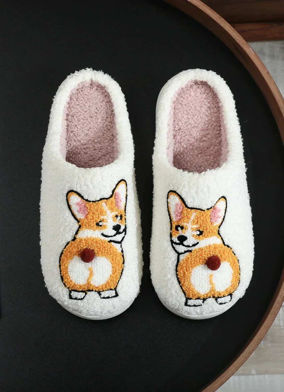 Corgi Pantoffels – Warme en Zachte Dames Slippers met Hond Design