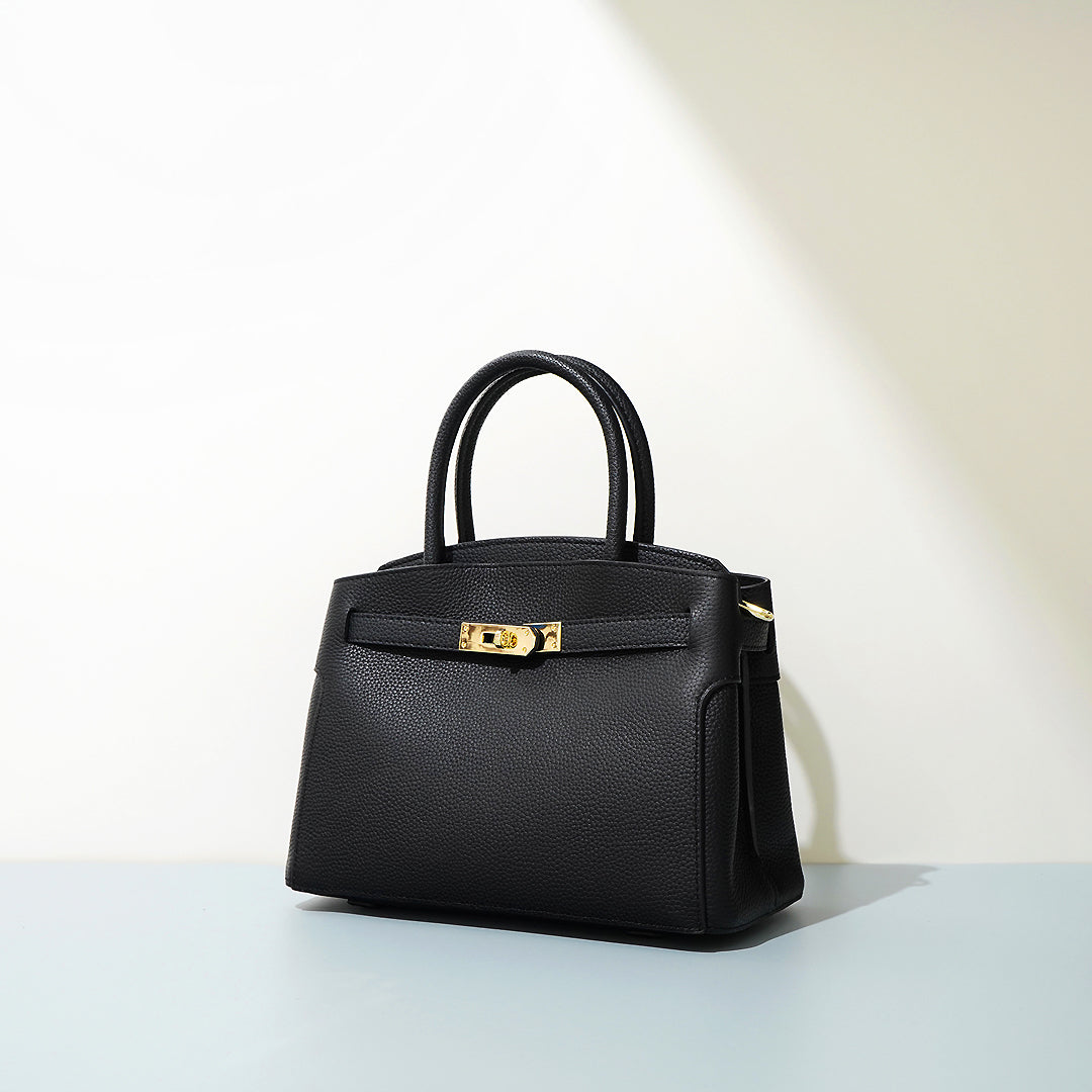 Elegante Handtas met Goudkleurig Slot – Tijdloos & Chic Design