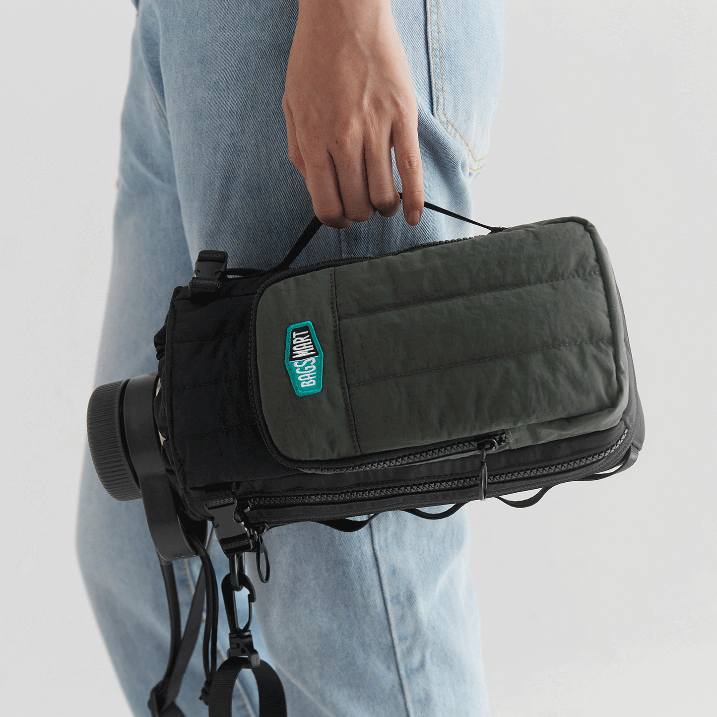 Roze Waterfles Draagtas – Verstelbare Crossbody voor Sport, Reizen & Outdoor