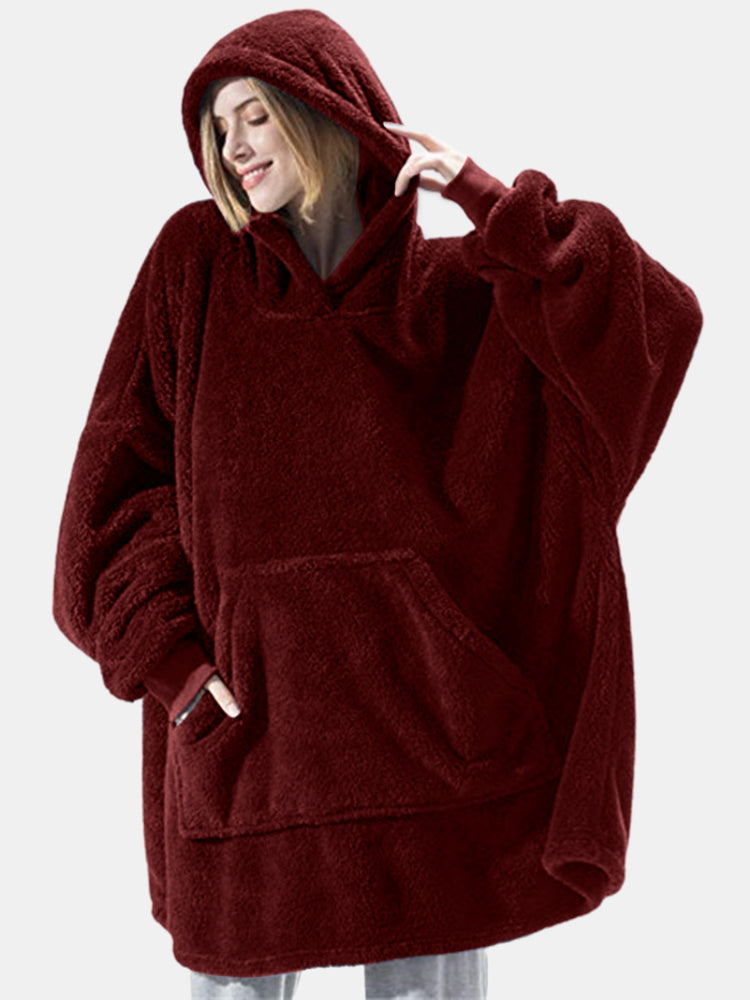 Huggie Hoodie Deken – Warme Oversized Flanellen Hoodie met Mouwen