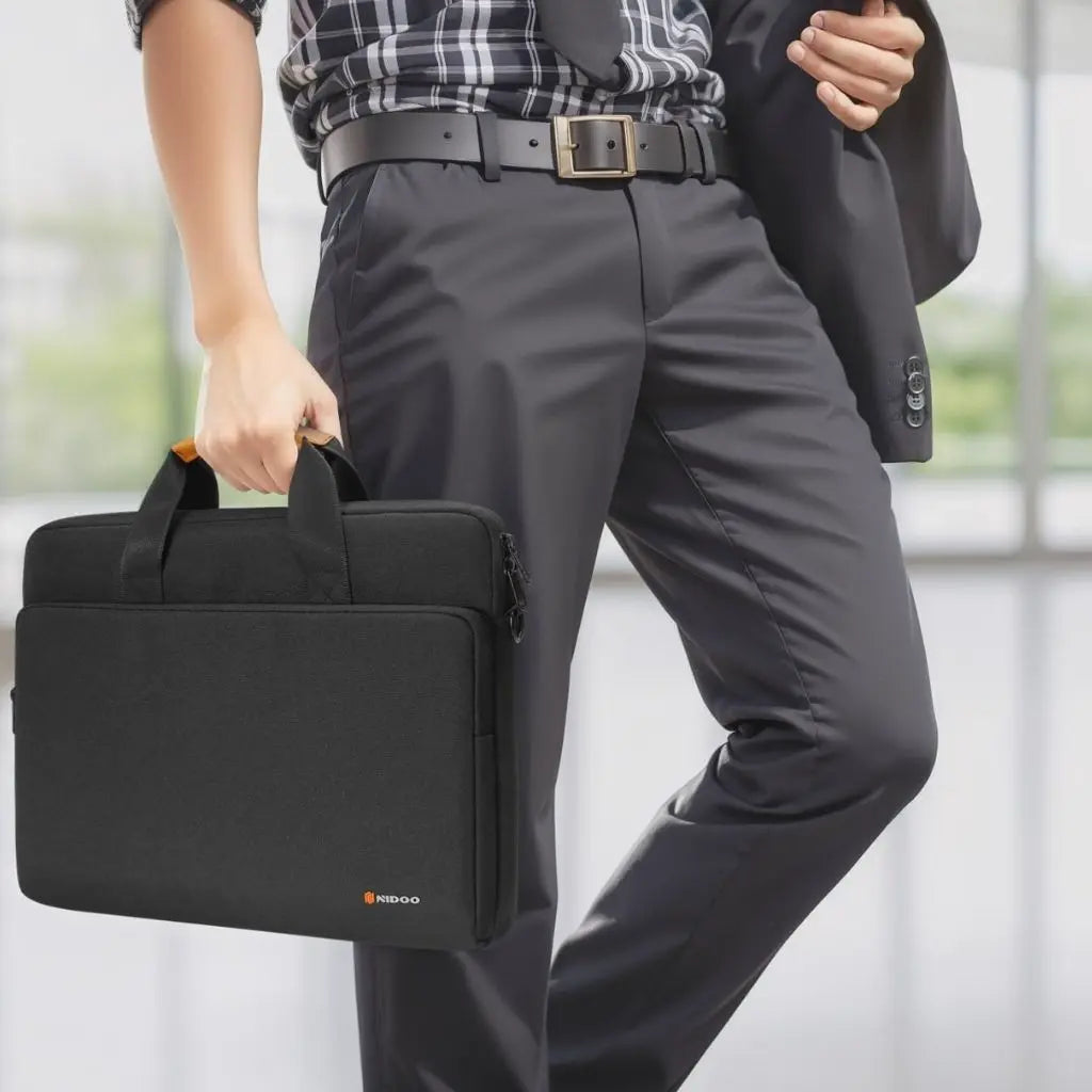 Stijlvolle heren laptoptas 17 inch – Ruim, waterafstotend & professioneel