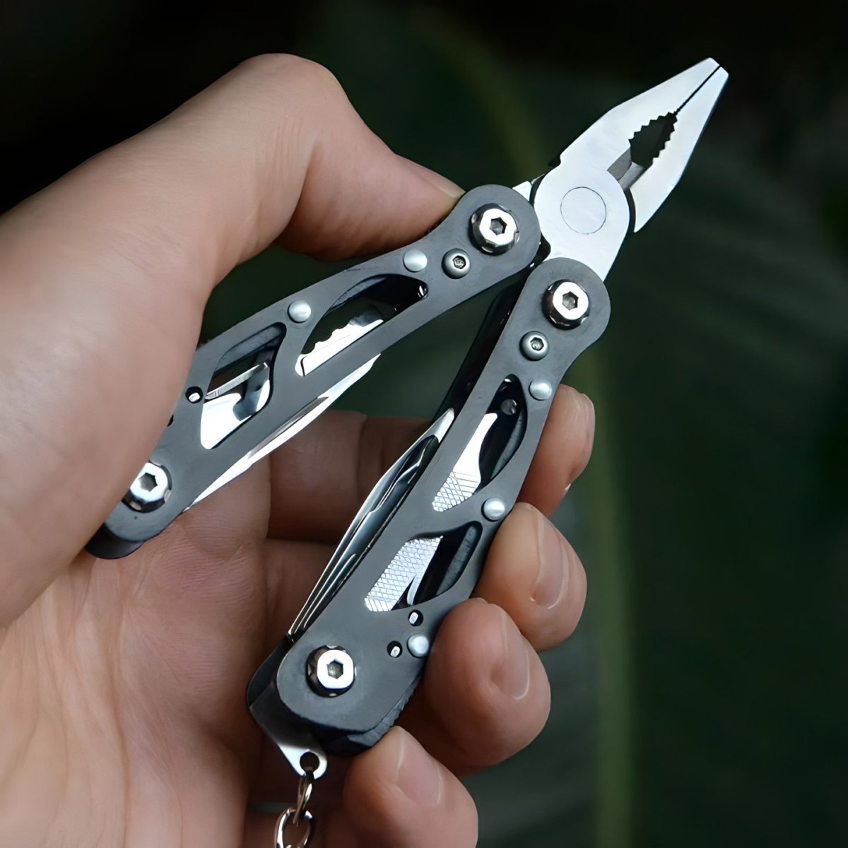 Multitool Zakmes 11-in-1 – Compact & Sterk – Voor Outdoor, Camping & Noodgevallen