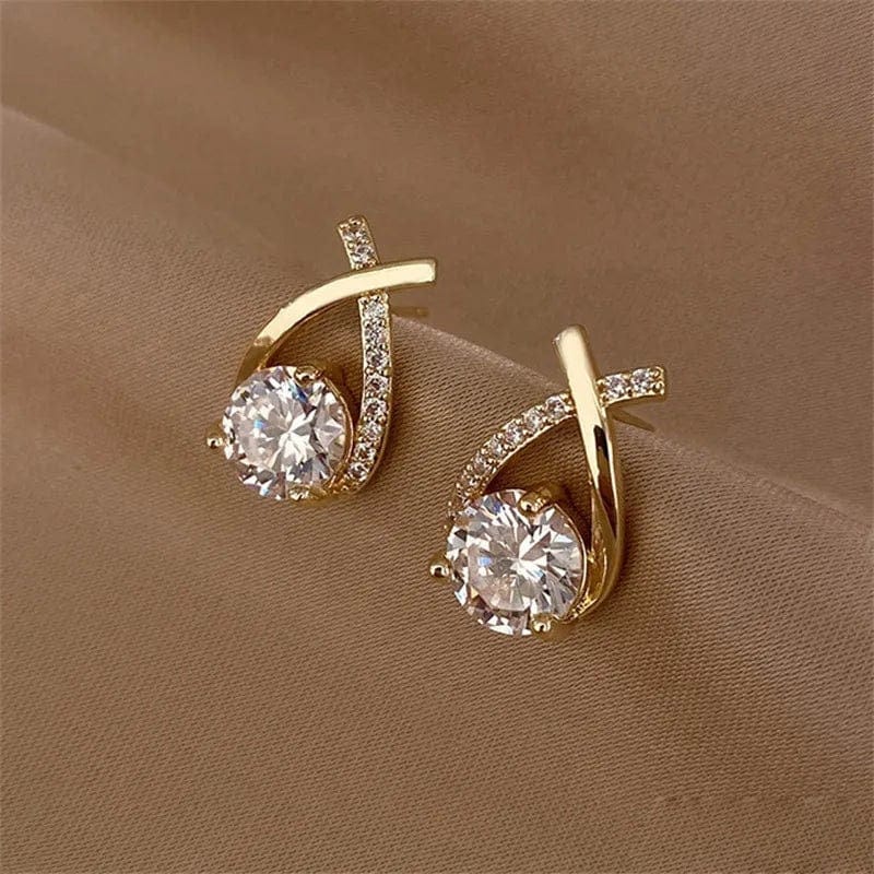 Crystal Cross Oorknopjes – Tijdloze Elegantie met Kristallen