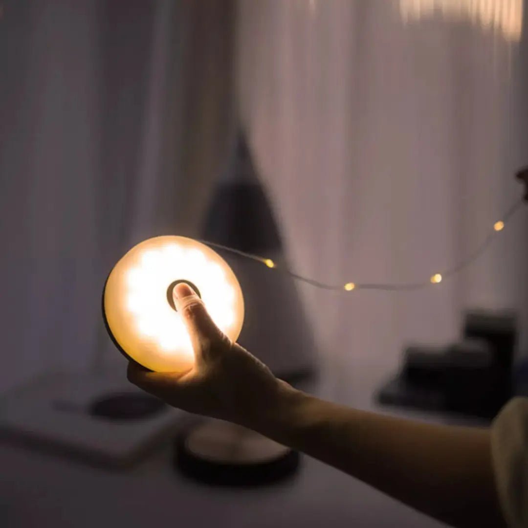 Draagbare LED Campinglamp met Ophangsysteem – Warm Wit Licht