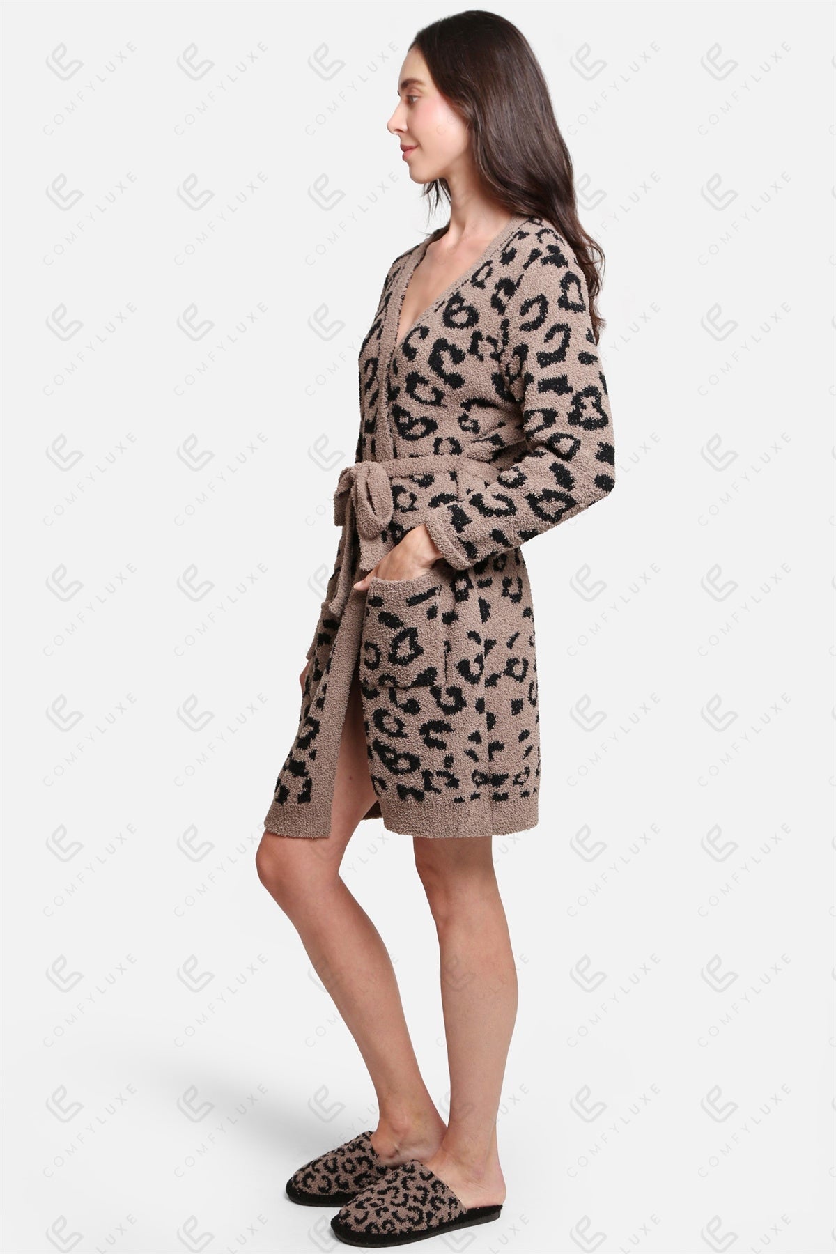 Luxe Leopard Print Badjas met Zakken & Tailleband – Zachte Microvezel Loungewear