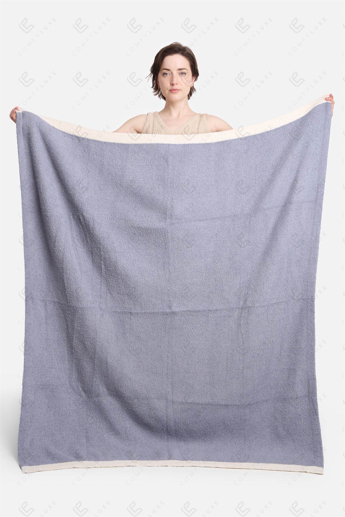 Luxe Fleece Deken 130x150cm | Zachte Woonplaid met Gekleurde Randen