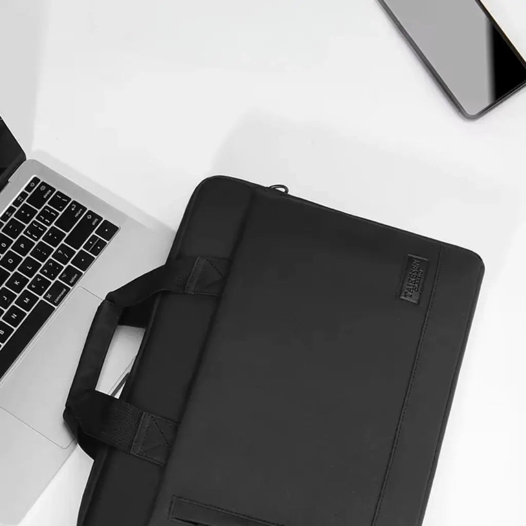 Waterdichte heren laptoptas 17 inch zwart – Bescherming & stijl in één