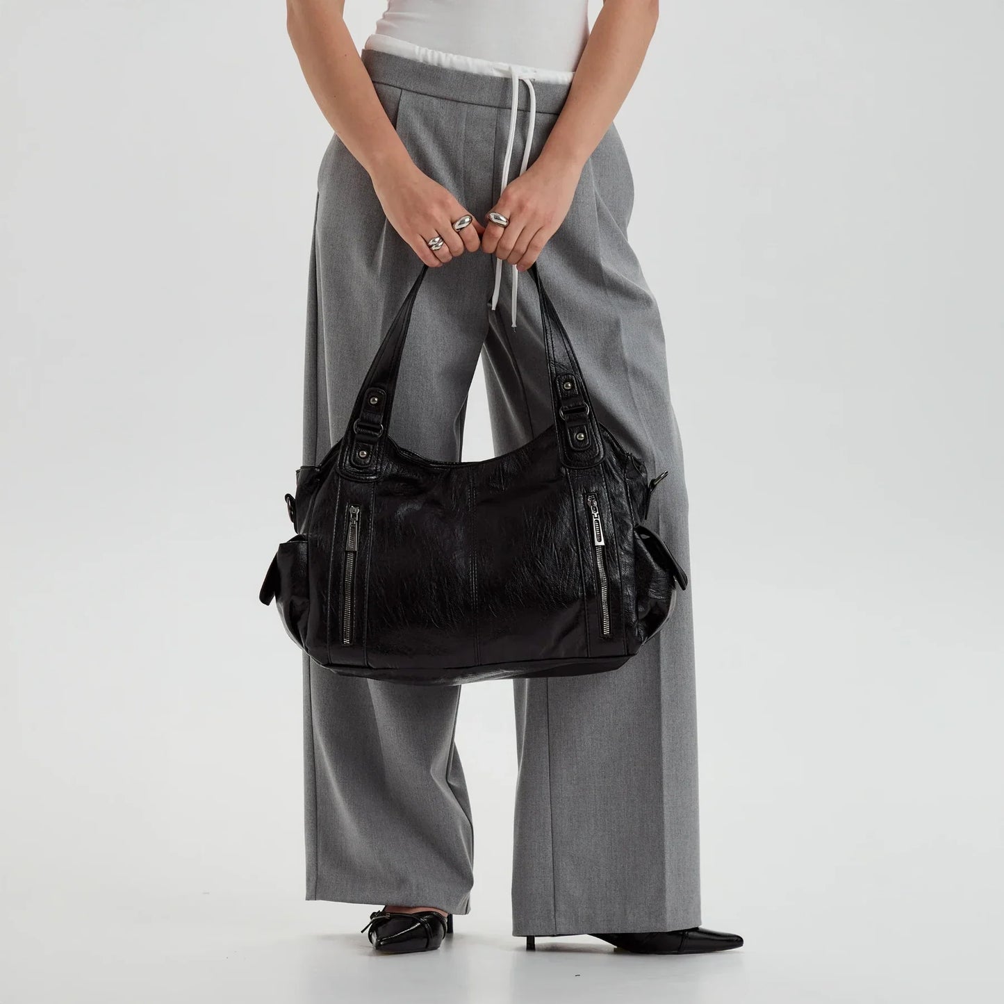 Dames Leren Schoudertas β Ruime Hobo Bag met Luxe Afwerking