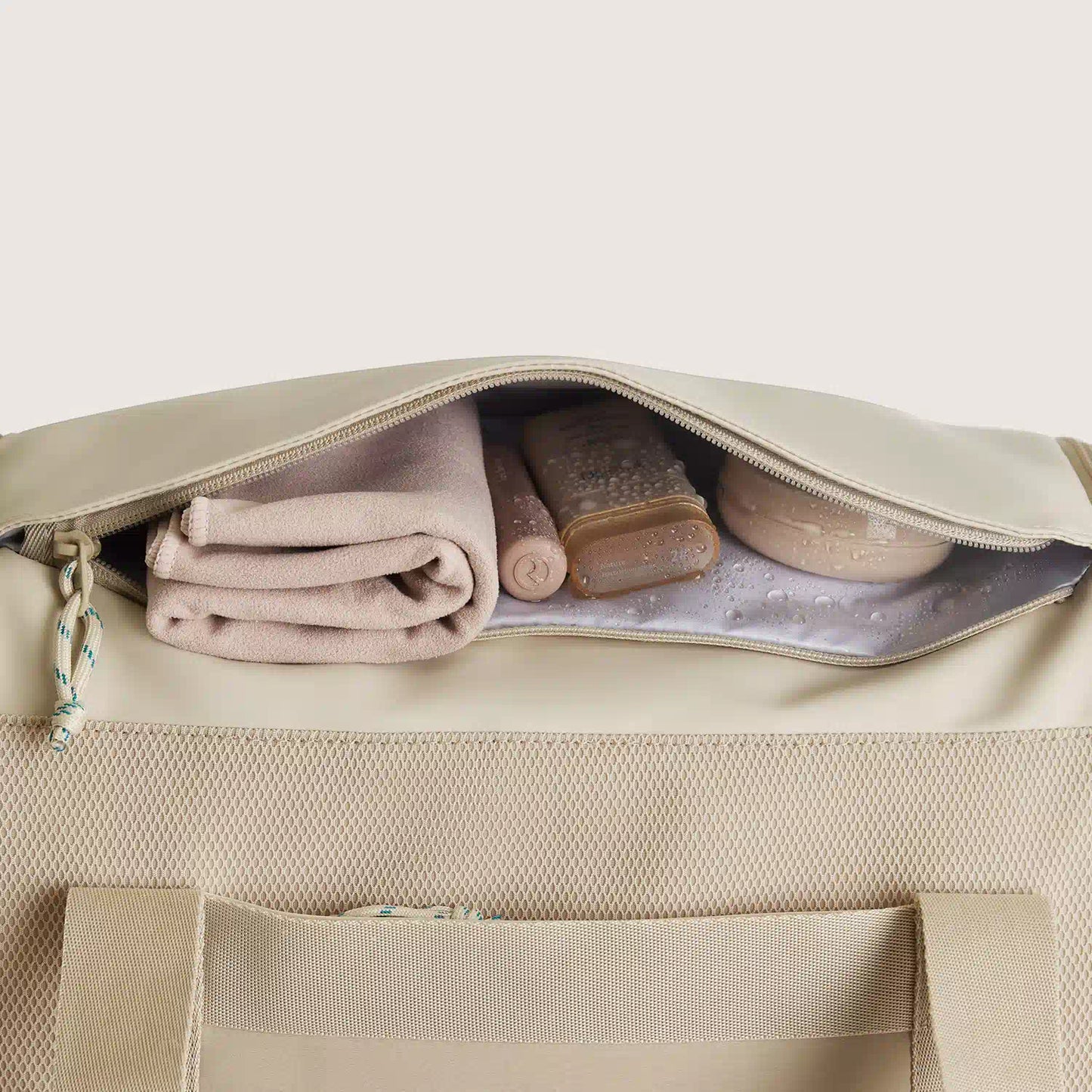Beige Duffeltas 36L – Waterafstotende Sport- & Reistas met Schoenenvak en Meerdere Vakken voor Gym & Reizen