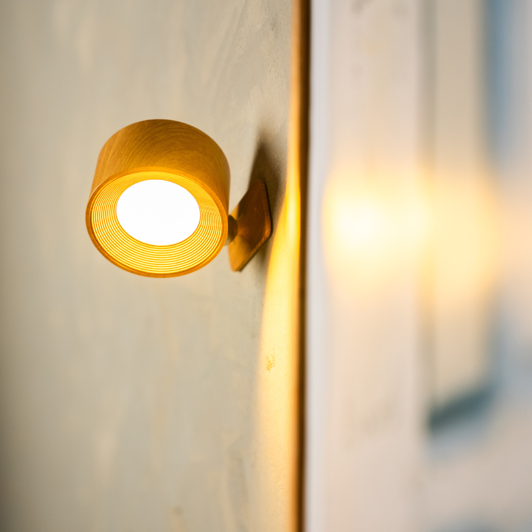 Minimalistische LED Wandlamp – Magnetisch & Dimbaar | USB Oplaadbaar | Warm Licht