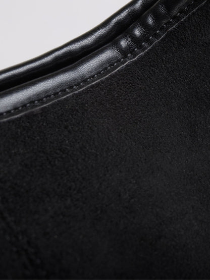 Zwarte Suède Schoudertas – Minimalistisch & Ruim Design