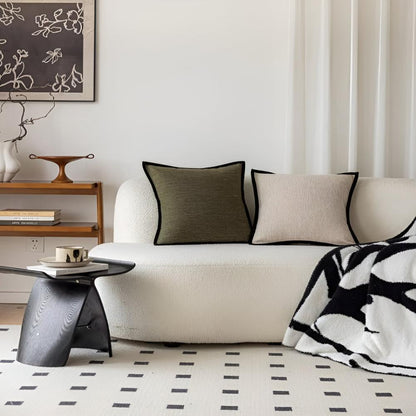 Modern Sierkussen met Contrast Rand – Stijlvolle Kussensloop in Groen & Beige