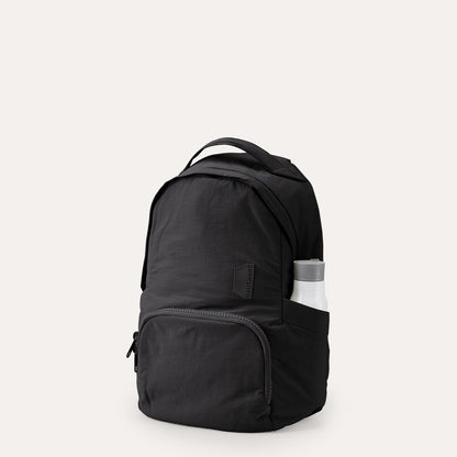 Lichtroze Rugzak met Meerdere Vakken – Comfortabel & Waterafstotend voor School, Werk of Reizen