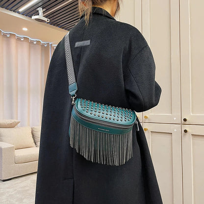 Trendy Crossbody Tas met Franjes – Fashion Schoudertas met Ritssluiting